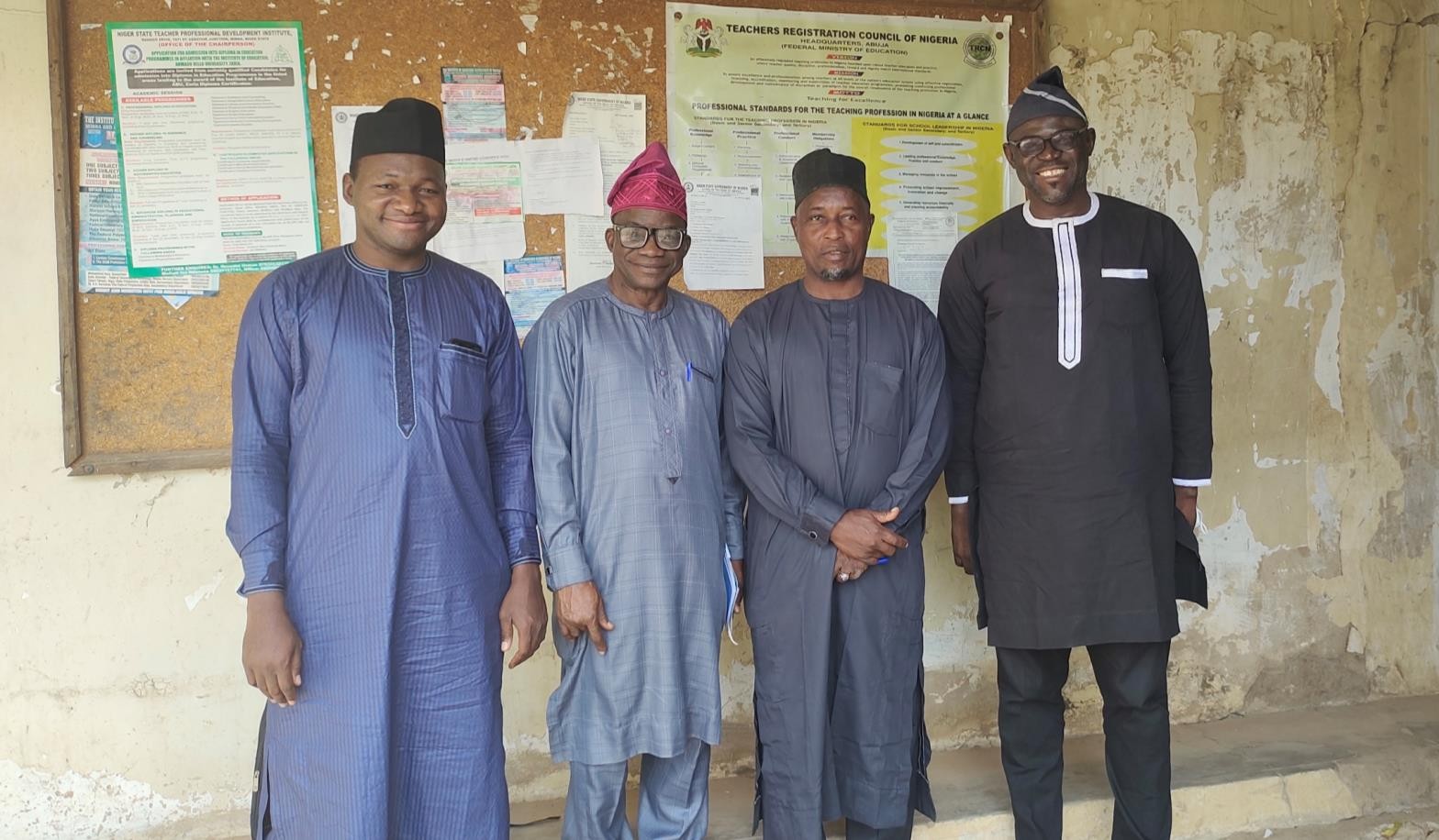 Read more about the article Niger State Science and Technical Education Board receives CL4STEM team